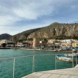 Casa Giorgia Mondello Palermo
